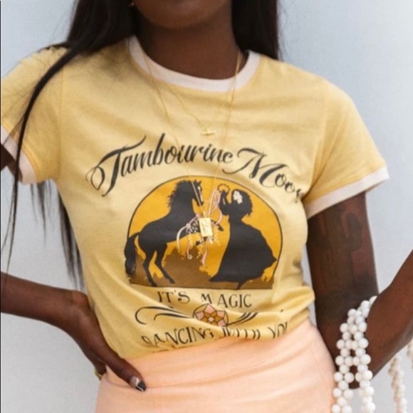 Spell & the Gypsy Tambourine Moon Tee L - Picture 2 of 11